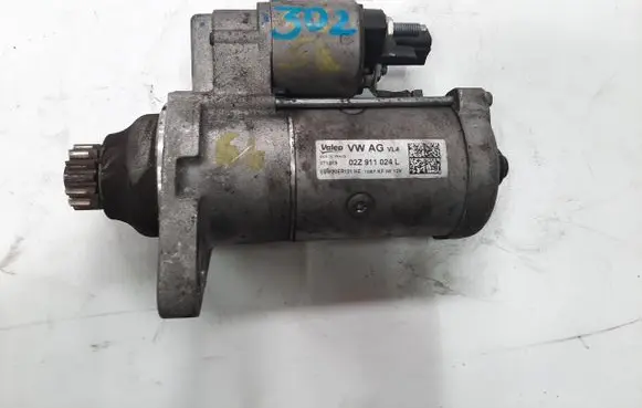 Volkswagen Golf VII Starter motor 02Z911024L
