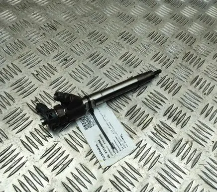 Jeep Grand Cherokee (WK) Fuel injector 35062015F 0445110523