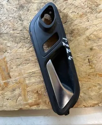 Volkswagen PASSAT CC Front door interior handle 3C8837114A