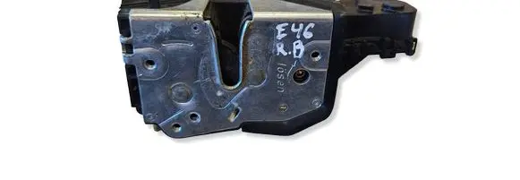 BMW 3 E46 Front door lock 7011241