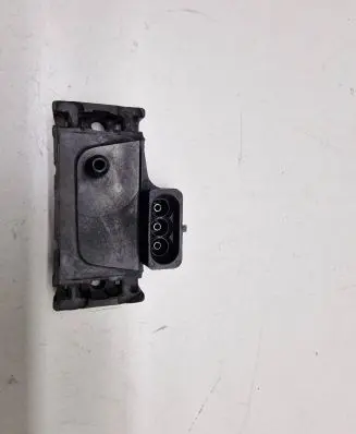 Saab 9-5 Turbo air boost pressure sensor 8769237
