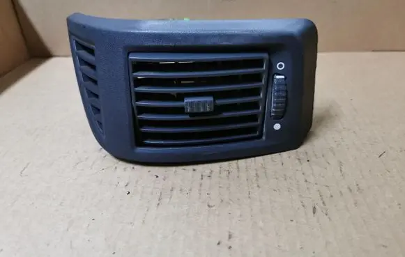 Fiat Ducato Dashboard side air vent grill/cover trim