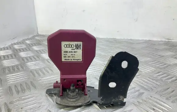Audi A7 S7 4K8 Aerial antenna amplifier 4M0035507 4K8035525