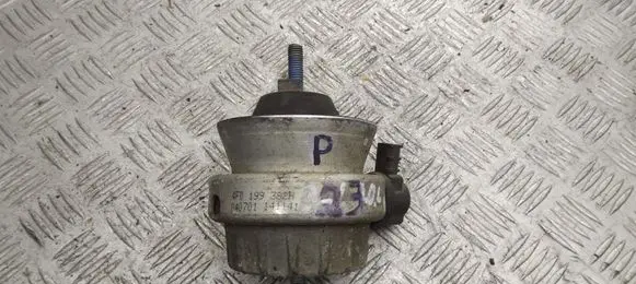 Audi A6 S6 C6 4F Engine mount bracket 4F0199382H