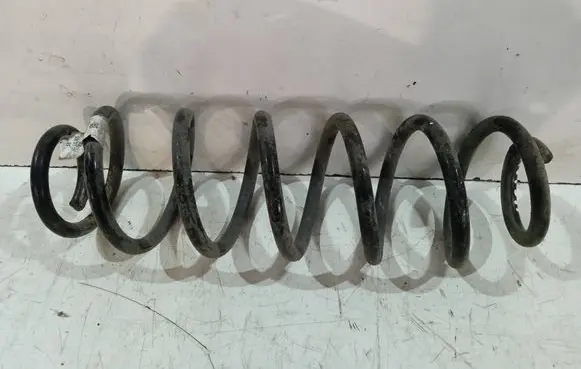 Skoda Octavia Mk3 (5E) Rear coil spring 5Q0511121
