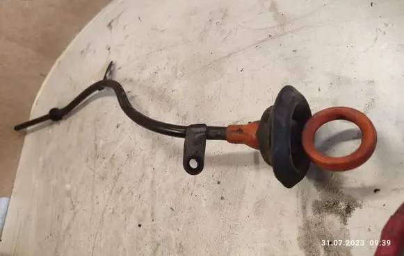 Oil level dip stick