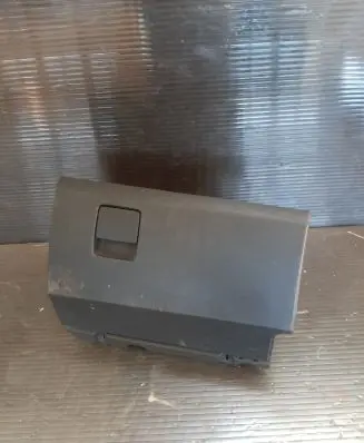 Opel Zafira B Glove box 13150268