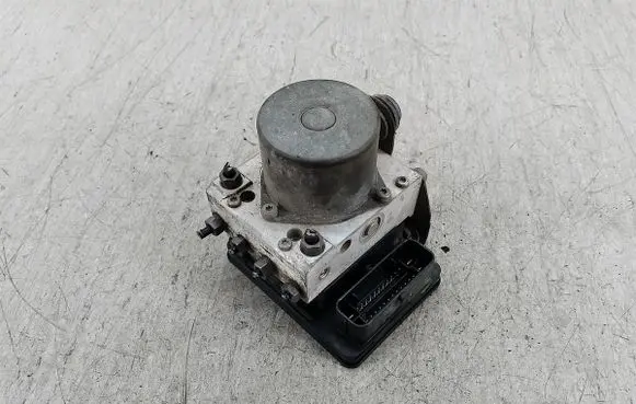 Skoda Rapid (NH) ABS Pump 1S0614517F