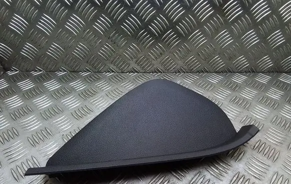 Volkswagen Tiguan Dashboard side end trim 5N0858218 5N0858248