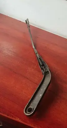 BMW 1 E81 E87 Windshield/front glass wiper blade 7169973