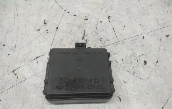 Mercedes-Benz E W211 Rain sensor A2118203126 5DC00842400