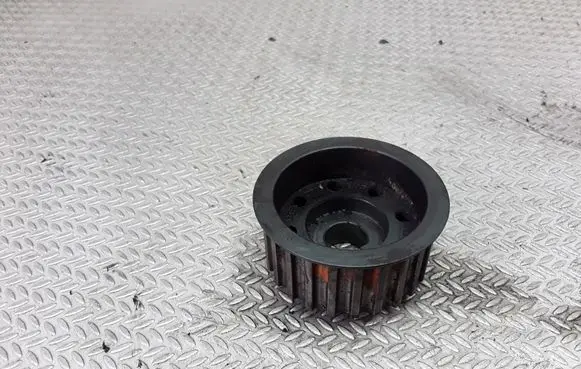 Volkswagen Golf IV Crankshaft pulley 059105263A