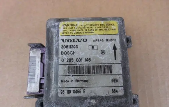 Volvo S40, V40 Airbag control unit/module 30611293