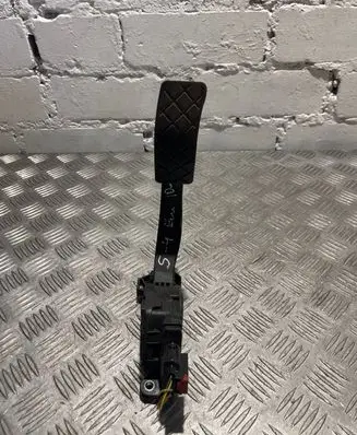 Audi A4 S4 B8 8K Accelerator throttle pedal 8K1721523