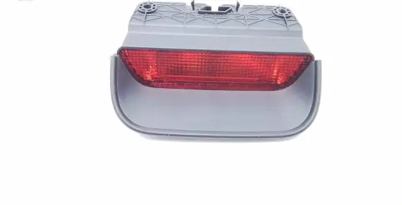 Honda CR-V Third/center stoplight P6939