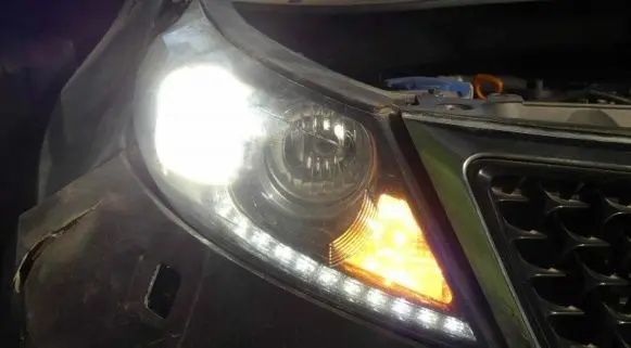 KIA Sportage Headlight/headlamp 92102-3U310 IMPRK1227321