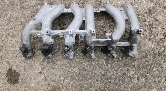 Mercedes-Benz E W124 Intake manifold R6031410401 6031410401