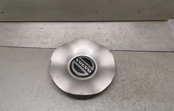 Volvo 850 Original wheel cap 9140405