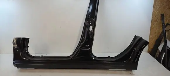 Mazda 2 Sill D0YT-71-271