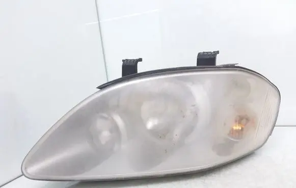 SsangYong Rodius Headlight/headlamp