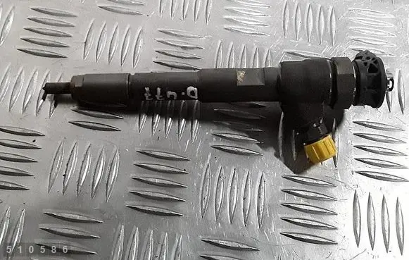 Fuel injector