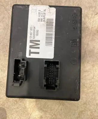 Opel Insignia A Light module LCM 13407207 522923F04 15282