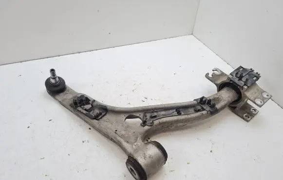 Mercedes-Benz B W246 W242 Front lower control arm/wishbone