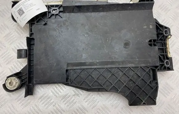 BMW 2 F46 Battery tray 58650910 61219312294
