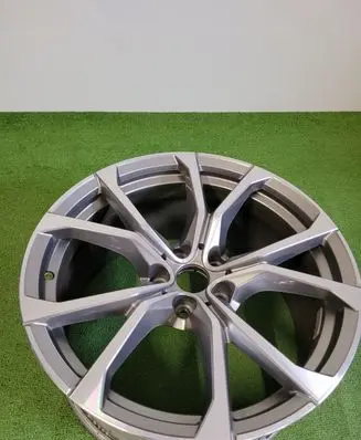 R19 alloy rim