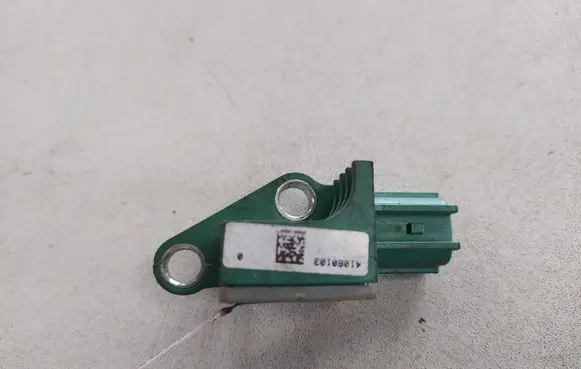 Volkswagen PASSAT B6 Airbag deployment crash/impact sensor 3C0909606