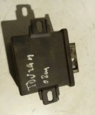 Volkswagen Touran I Light module LCM 1T0907357 5LA00837960