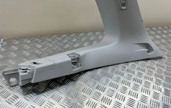 Subaru Forester SH (D)pillar trim (top) 94015SC000