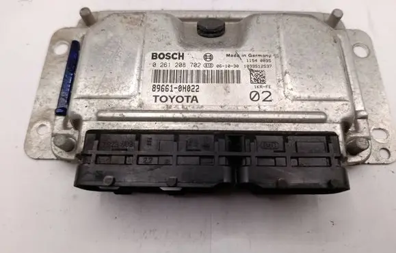 Peugeot 107 Engine control unit/module 0261208702 896610H022 1039S12537