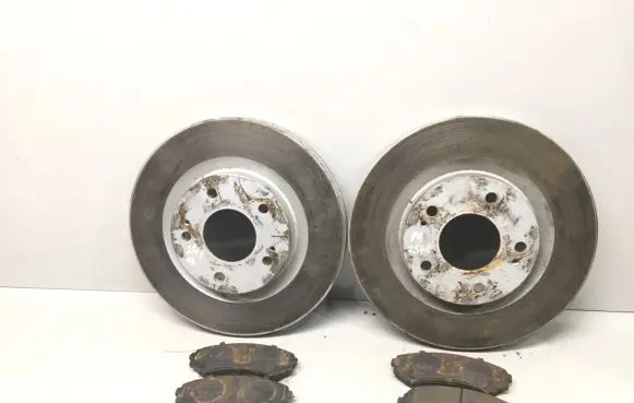 Mitsubishi Grandis Front brake disc