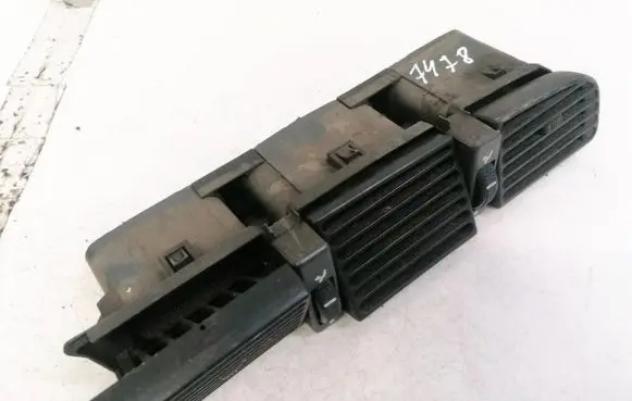 Dash center air vent grill