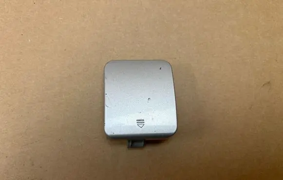 Mercedes-Benz S W221 Front tow hook cap/cover A2218850223