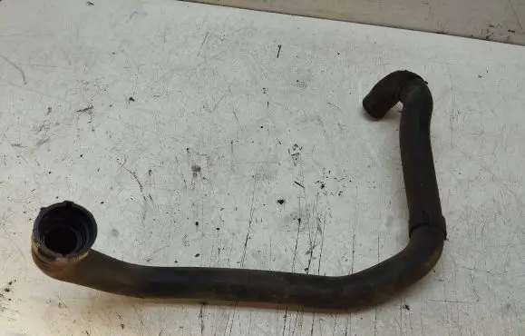 Audi A3 S3 8P Engine coolant pipe/hose 3B0122291C