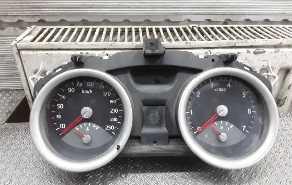 Renault Megane II Speedometer (instrument cluster) 8200364007