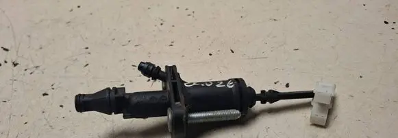 Clutch master cylinder