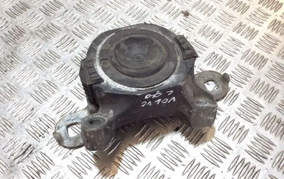 Volvo C70 Engine mount bracket 3M516F012