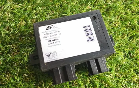 Ford Galaxy Immobilizer control unit/module 7M0953257R 98VW19A366DB 5WK48470