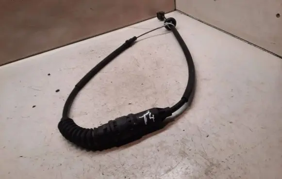Volkswagen Transporter - Caravelle T4 Clutch cable 7D1721335KW