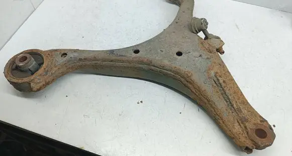 Honda FR-V Front control arm