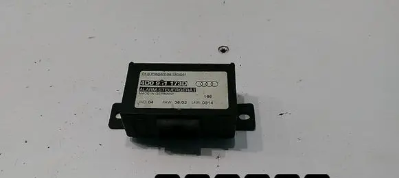 Audi A6 S6 C5 4B Engine control unit/module 4D0951173D