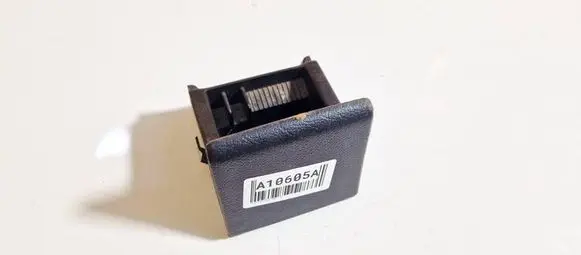 Car ashtray