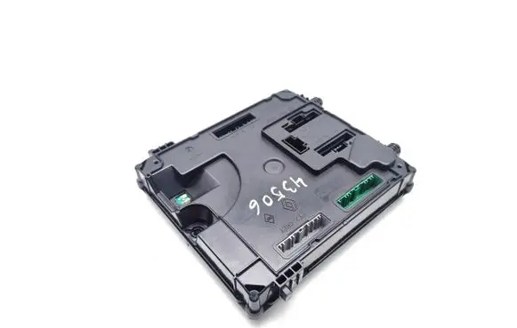 Renault Laguna III Central body control module 284B12502R A2C53186521