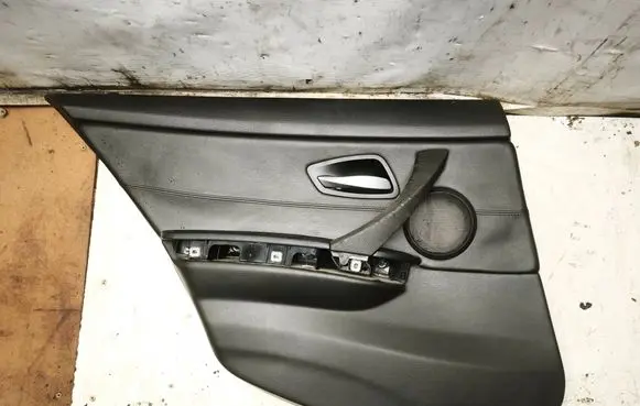 BMW 3 E90 E91 Rear door card panel trim 7144545