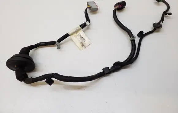 Jeep Cherokee Panel wiring 68143721AD 2449500