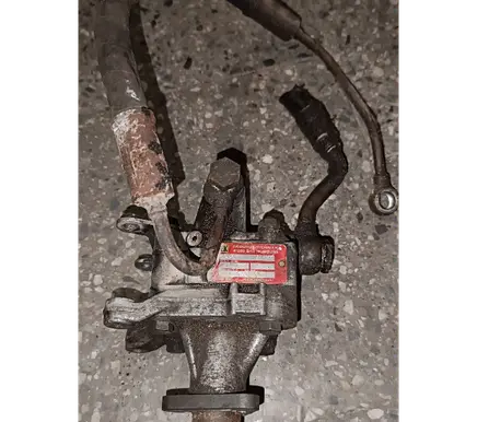 BMW 3 E36 Power steering pump 2106126 Lf65a