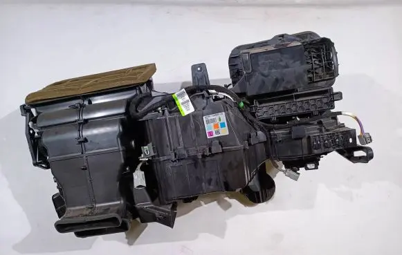 Ford F350 Interior heater climate box assembly HC3H-19B555-LH